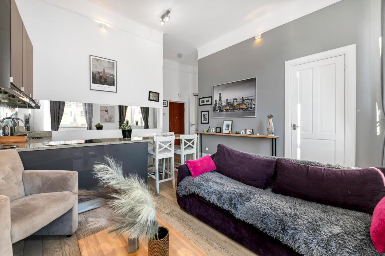 Amazing Apartment On Plac Zamkowy Warszawa Eksteriør billede